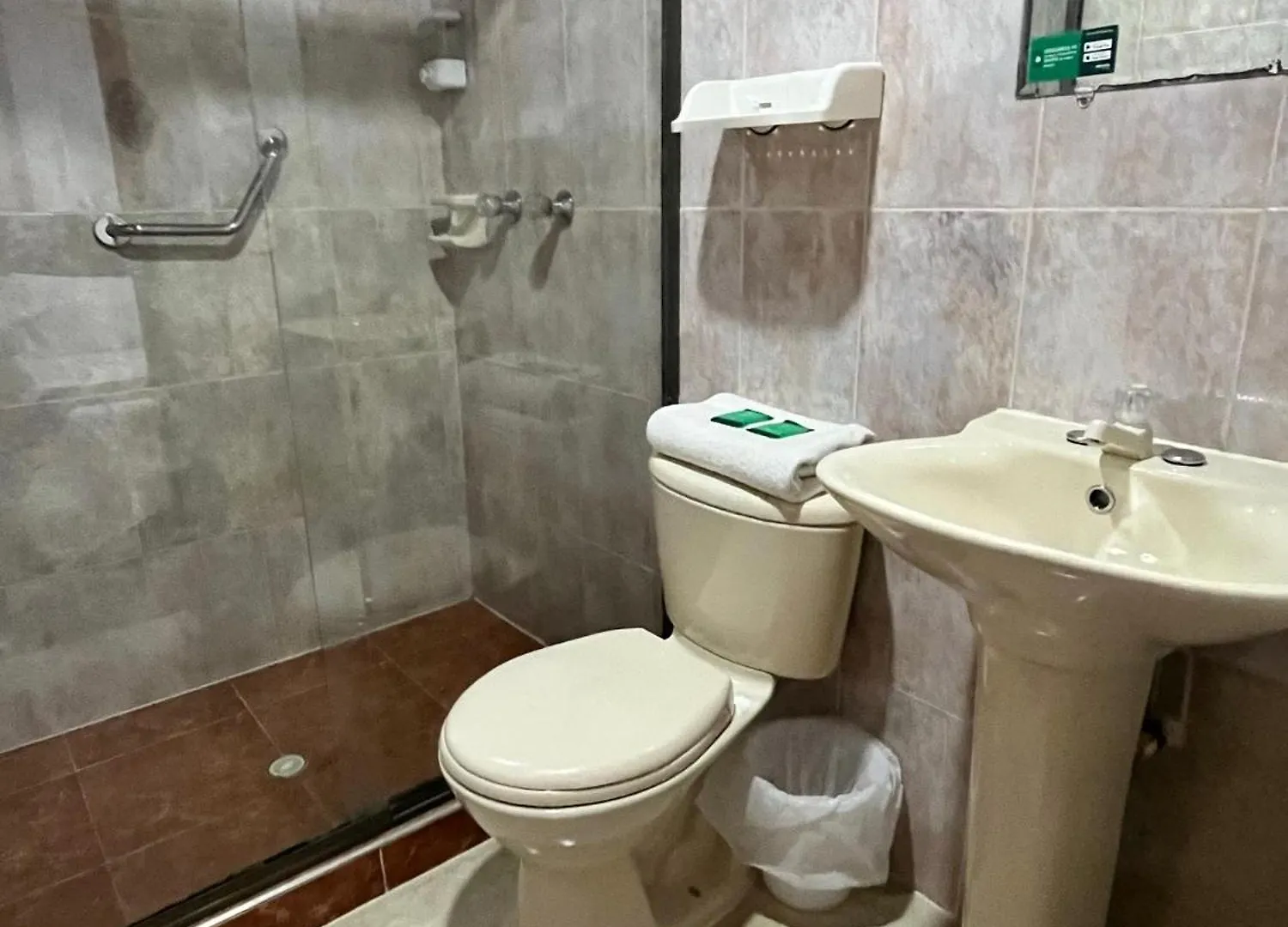 Hotel Titas House Bogotá 2*,  Colombia